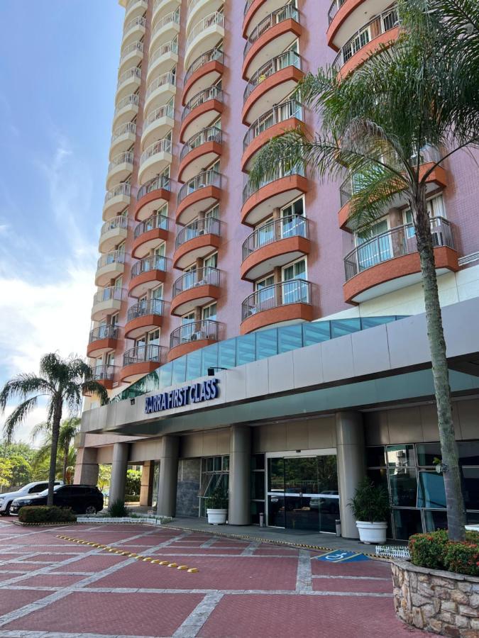 Flat Com Vista Panoramica -15- Na Barra Da Tijuca - Estacionamento Gratuito - Frigobar - Ar Condicionado - Piscina - Academia - Balsa Para Praia Gratis - Varanda - Vista Parcial Mar E Lagoa Рио-де-Жанейро Экстерьер фото
