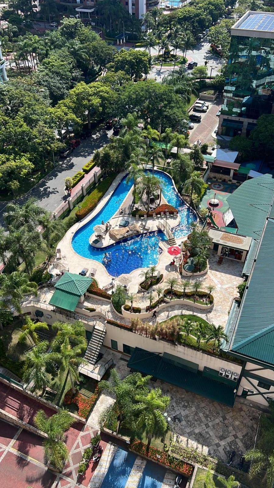 Flat Com Vista Panoramica -15- Na Barra Da Tijuca - Estacionamento Gratuito - Frigobar - Ar Condicionado - Piscina - Academia - Balsa Para Praia Gratis - Varanda - Vista Parcial Mar E Lagoa Рио-де-Жанейро Экстерьер фото